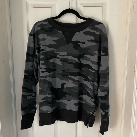 Current/Elliot The Stadium Zip Sweatshirt in Distressed Black Camo size medium - Picture 4 of 11